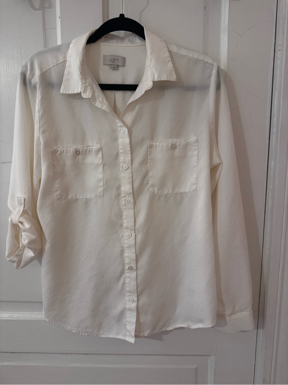 LOFT Cream Button-Up Collared Shirt